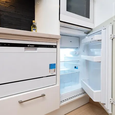 Apartment Quiet 2br, Free Parking, Workspace & Fast Wifi Reval
