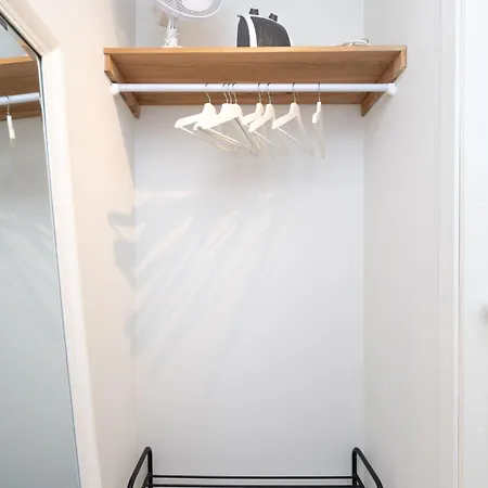 Quiet 2br, Free Parking, Workspace & Fast Wifi Apartment Reval